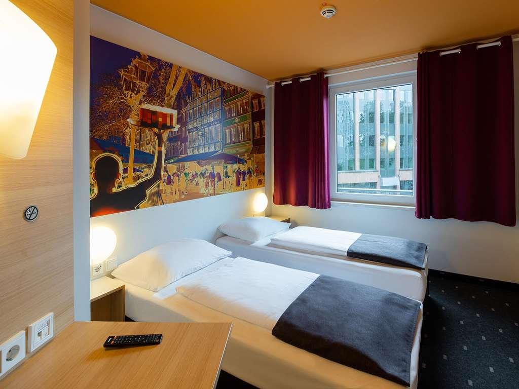 فندق مبيت وإفطار دوسلدورف - سيتي الغرفة الصورة